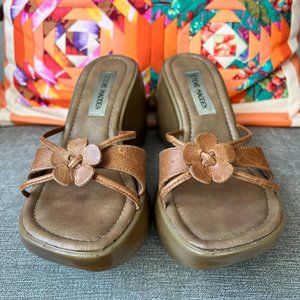 Steve Madden Vintage Platform Chonky Heeled Sandals